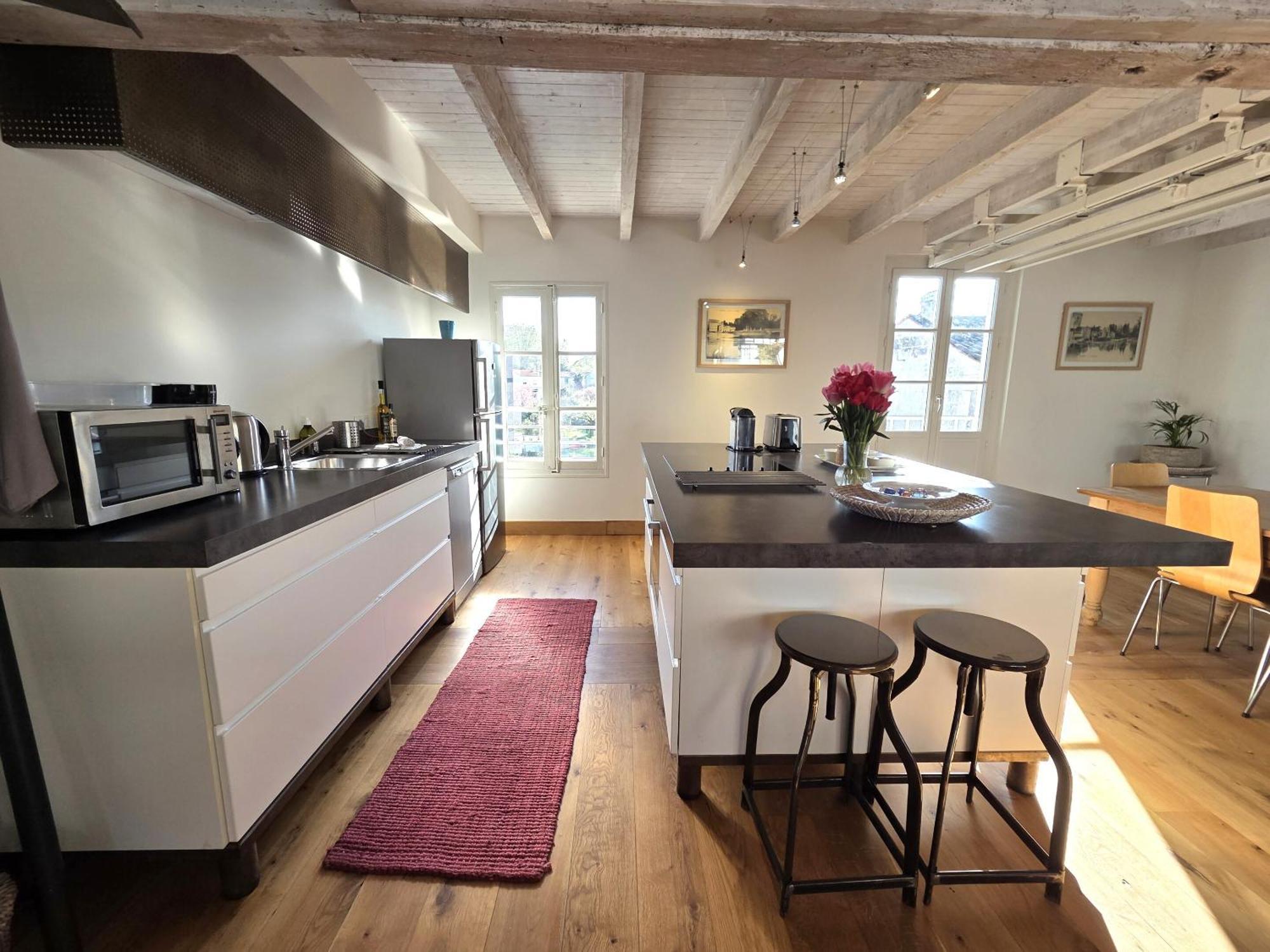 Appartement QUAI 3 loft moderne et lumineux les pieds dans l'eau à Jarnac Extérieur photo